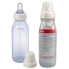 PIGEON Plastic NURSER (4+) 240ML